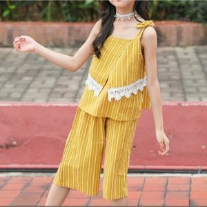 2 Pieces Teen Girls Yellow Top and Shorts